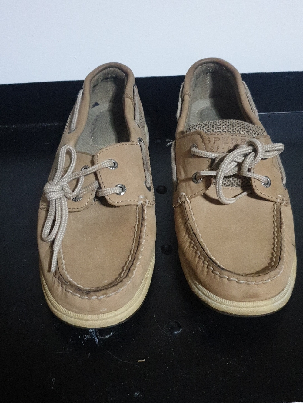 Sperry Tan Leather Boat Shoe
